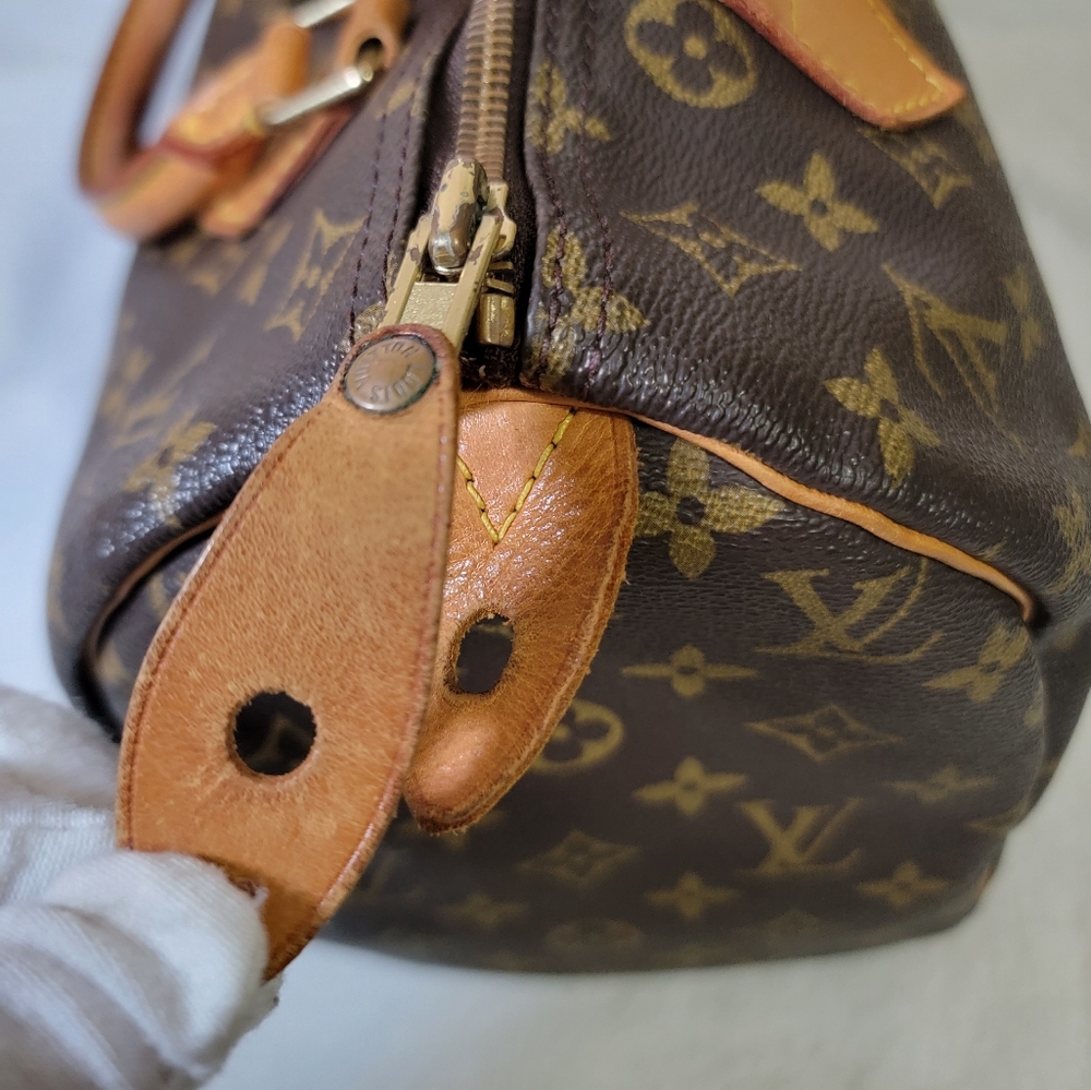 LOUIS VUITTON Speedy 30 Handbag - Picture 5 of 16